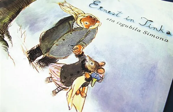Zgodba o požrtvovalnosti, sočutju ter navsezadnje o ustvarjalnosti in odstopanju od ustaljenih vzorcev, z malo  natisnjenimi besedami in čudovitimi ilustracijami