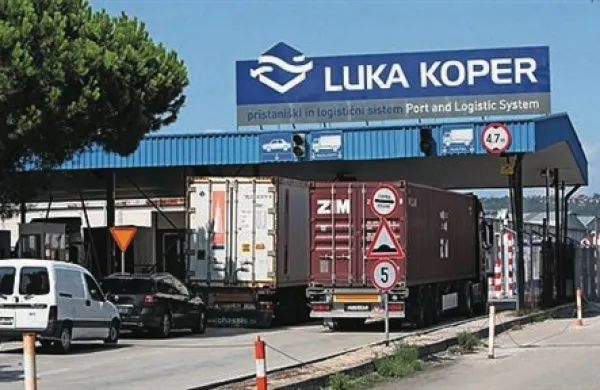 Štirje kandidati za nove nadzornike Luke, ki jih je predlagal Sod, Andrej Godec, Vinko Može, Nikolaj Abrahamsberg in Dino Klobas, ne prepričajo sedanje ekipe nadzornikov