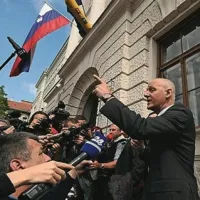 Jan&scaron;a obsojen na dve leti zapora