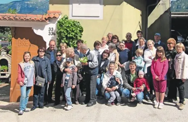 Srečanje potomcev dr. Antona Breclja v Žapužah
