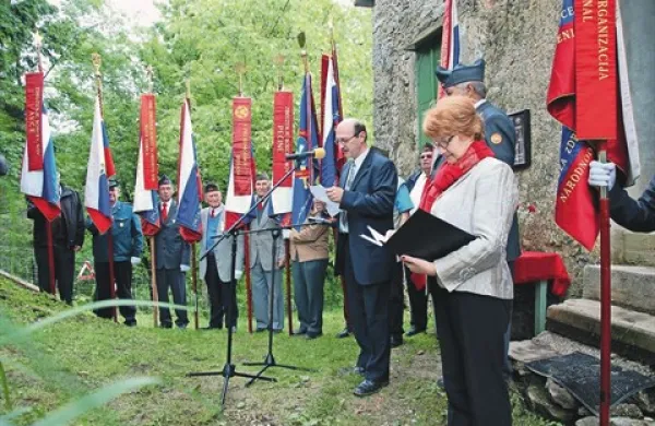 Spominska slovesnost ob 70. obletnici poboja sedmih partizanov, zajetih v sanitetni postaji št. 9