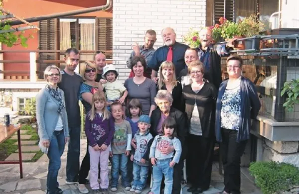 90 let none Zore je praznovala vsa rodbina