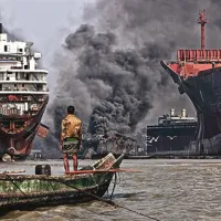 Shabbir Ferdous, Bangladeš: Graveyard of the ships/ Ladijsko pokopališče