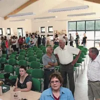 V večnamenskem prostoru je na ogled razstava Hrpelje skozi čas Vladimirja Grželja