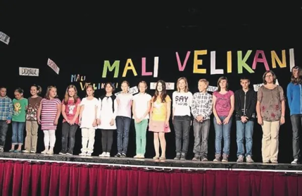 Mali velikani
