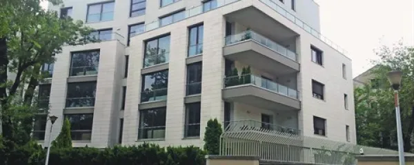 Kolegicam diplomatkam najraje skuha joto