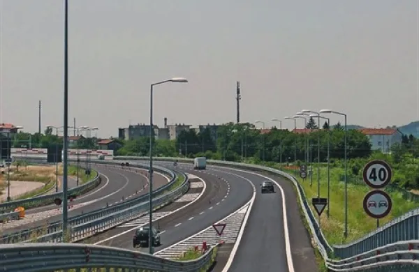 Prenova bi se skoraj zavlekla