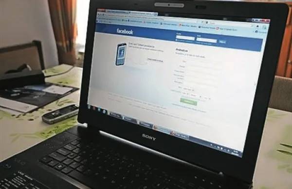  Ena od oblik odvisnosti je tudi zasvojenosti z internetom