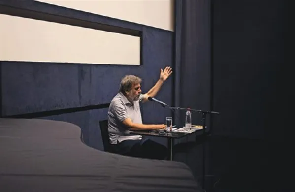 Slavoj Žižek je v Slovenski kinoteki predaval o Ernstu Lubitschu