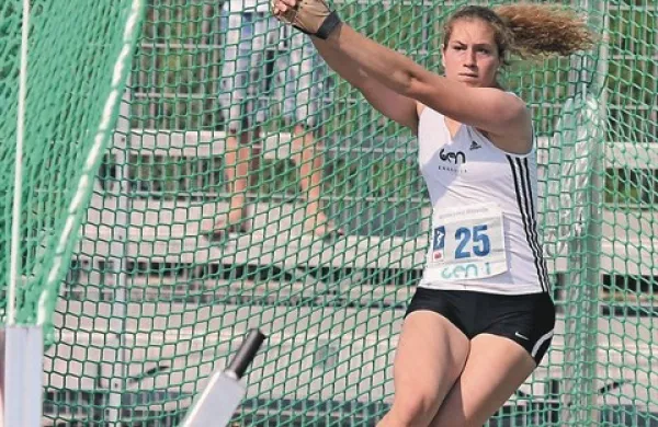 Najkakovostnejši izid državnega prvenstva je v metu kladiva dosegla Brežičanka Barbara Špiler (70,88 m)