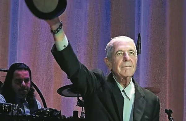 Leonard Cohen 25. julija prihaja drugič in zadnjič v Ljubljano, saj se po turneji  Old Ideas na odre v takem obsegu ne namerava vrniti