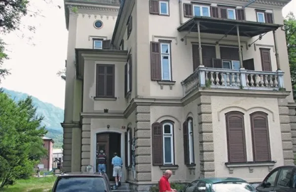 Kot vse kaže, waldorfskega vrtca le ne bo v Rizzatovi vili 