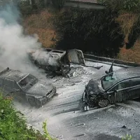 Vozili sta po trčenju zagoreli