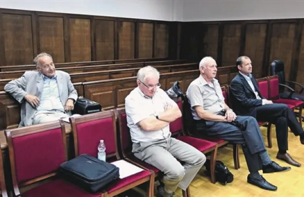 Z leve: Marjan Groff, Ivan Lisjak, Darjo Stepančič in Tadej Vidic