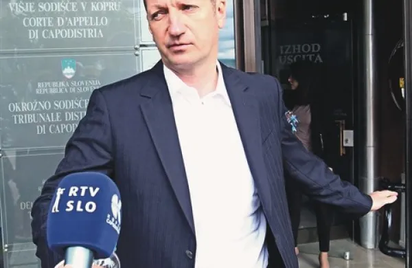 Boris Popovič naj bi trpel za napadii panike