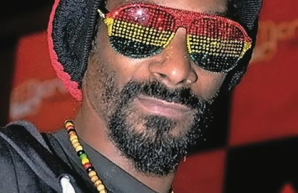 Med večjimi glasbenimi imeni bodo letos festival obiskali Snoop Dog, ki bo glavni oder zasedel nocoj, ter Bloc Party, Nick Cave and The Bad Seeds in The Prodigy