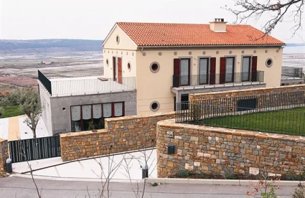Turkovi so že ostali brez vode, kmalu bodo tudi brez elektrike 