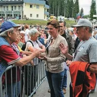 Bratu&scaron;kova z borci na Pokljuki