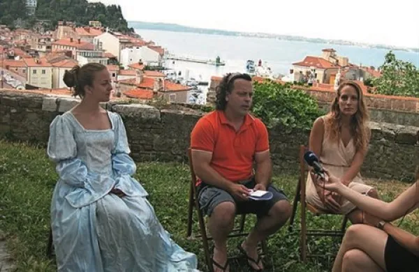 Z leve: “princesa”, Mojmir Kovač in Meira Hot iz piranske občine