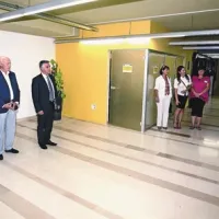 Mednarodni certifikat, ki so ga v družbi ministra Tomaža Gantarja uradno prevzeli minulo sredo (na fotografiji), je  priložnost za pridobivanje bolnikov iz EU   