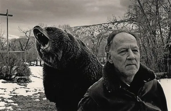 Werner Herzog (1942) podpisuje številne dokumentarne filme, med odmevnejšimi je tudi Človek grizli  iz leta 2005