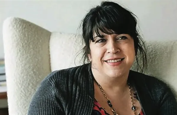 Avtorica trilogije Petdeset odtenkov E. L. James je v minulem letu zaslužila 95 milijonov ameriških dolarjev (71,5 milijona evrov)