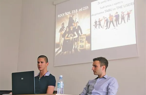 Kristjan Rijavec (levo) in Borut Černe stavita na svežino in inovativnost festivala, ki ju bo vdahnila nova organizacijska ekipa 