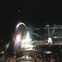 Robbie Williams je v Zagreb privabil 35.000 ljudi