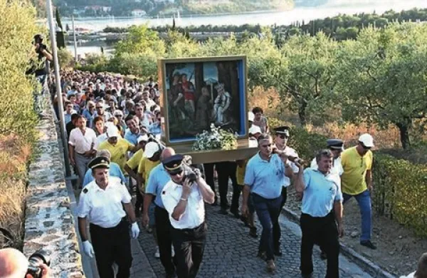 Utrinek z lanske procesije