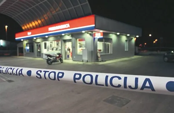 Pri četrtem ropu se je 26-letniku iz okolice Vodnjana zalomilo