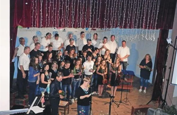 Glasbe sveta - koncert ob zaključku  sezone 2012/13