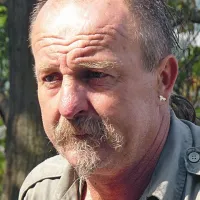 Mavricij Kocjančič: “Večkrat smo ponoči s traktorji reševali voznike, ki so se z avtodomi ali prikolicami zagozdili v ožinah med hišami.”