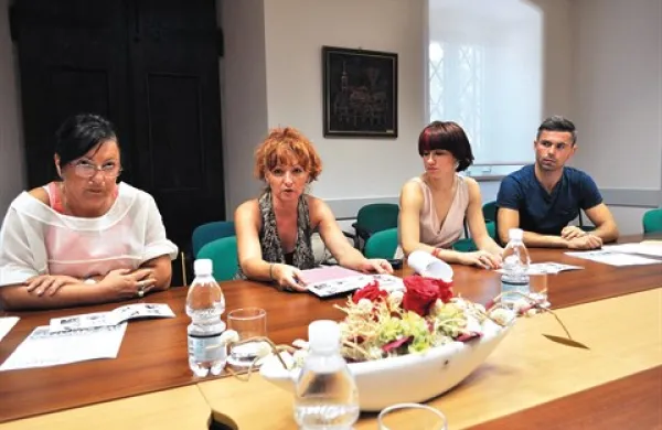 Maja Bratec Jerman, Jasmina in Nastja Bremec ter Michal Rynia si prizadevajo, da bi Plesno poletje preraslo v festival