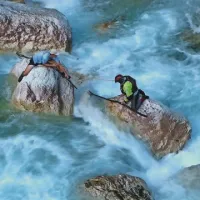 Ne le v gorah, večkrat morajo posredovati tudi v brzicah Soče