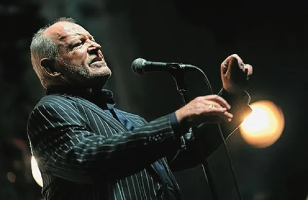 Britanski rocker Joe Cocker bo drevi znova nastopil v puljski Areni