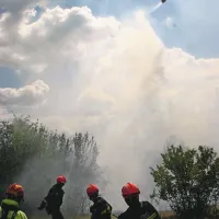 Predvsem na skoraj neprehodnem terenu pri Obrovu je bila pomoč vojaških helikopterjev nepogrešljiva
