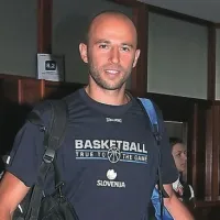 Nebojša Joksimović je za pot do  reprezentančnih kolegov ob Boštjanu Nachbarju potreboval le slabih 15 minut, kolikor traja vožnja iz Kopra v Portorož