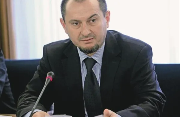 Gašpar Gašpar Mišič je dejal, da se je danes na lastno pobudo sestal s predsednikom protikorupcijske komisije Goranom Klemenčičem