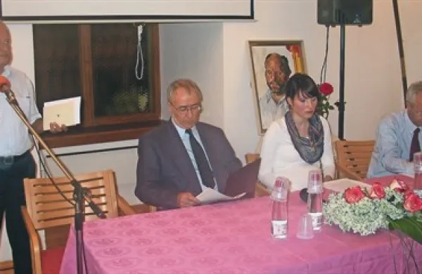 Na simpoziju so o Viljemu Steguju spregovorili: (z leve) Peter Kovačič Peršin, Pavel Peter Bratina, Urška Perenič in Edvard Kovač  
