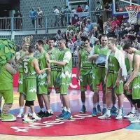 Slovenska košarkarska reprezentanca po osvojenem turnirju v Kopru začenja zadnje priprave v Kranjski gori dobro razpoložena
