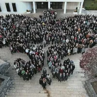 Šime Strikoman se je odločil, da bo s svojim fotoaparatom obeležil tretje tisočletje, in je doslej posnel že več kot 360 “tisočletnih” fotografij.