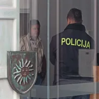 Mestno občino Koper so včeraj spet obiskali kriminalisti