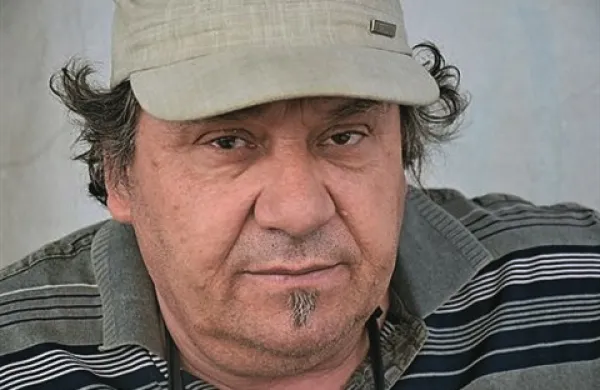 Boris Bradač iz sindikata žerjavistov meni, da vseslovenska ljudska vstaja ne more biti več vseslovenska, če se postavi na eno stran