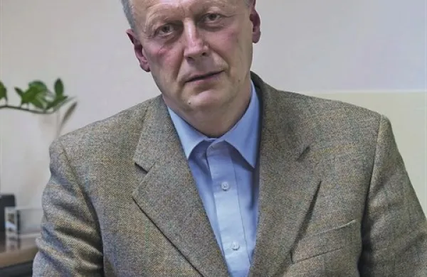 Iztok Bandelj: “Naše podjetje vse zaposlitve transparentno izvaja na podlagi zakonodaje, ki ureja to področje.”
