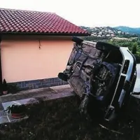 Danes zgodaj zjutraj je domačine v Tribanu prebudil glasen trušč