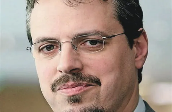 Robert Smrdelj