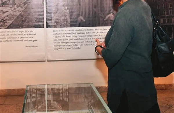 Večer pred slovesnim začetkom  28.  mednarodnega literarnega festivala Vilenica, so v palači Armerija Univerze na Primorskem odprli razstavo o Borisu Pahorju ter predstavili njegovo monografijo Tako sem živel, ki jo je napisala Tatjana Rojc