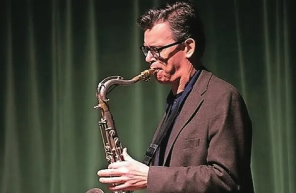 Gost letošnjega Brda Contemporary Music festivala bo nizozemski saksofonist Ab Baars