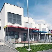 Novi vrtec v Divači so zgradili kot energetsko učinkovito stavbo, zaradi česar  občina na leto za njegovo ogrevanje prihrani 60 odstotkov denarja 