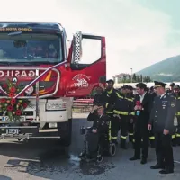 Nad ogenj po novem tudi s &scaron;estkolesnikom